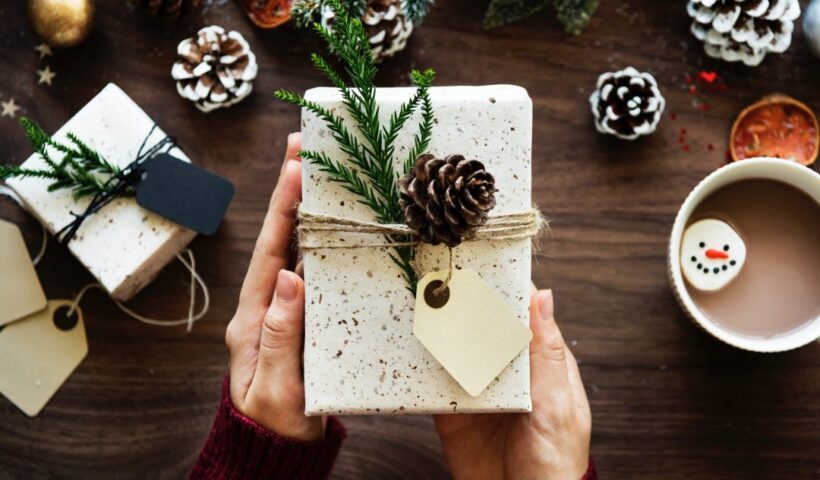 christmas gifts ideas for friends and family